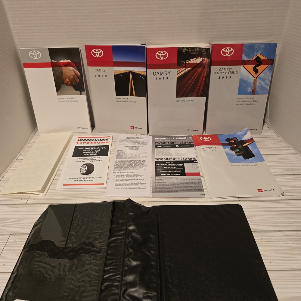 Toyota Black Pouch - image 8